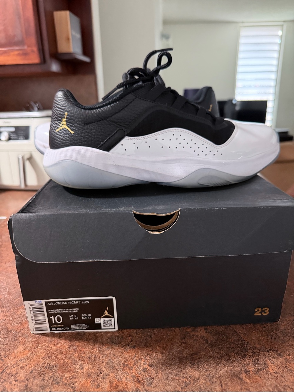 Jordan Kids Low Top Sneakers in Black, White & Gold